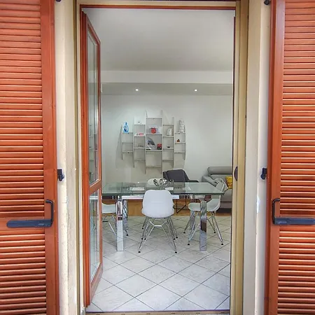 דירה Giardino Erasmo ארונה